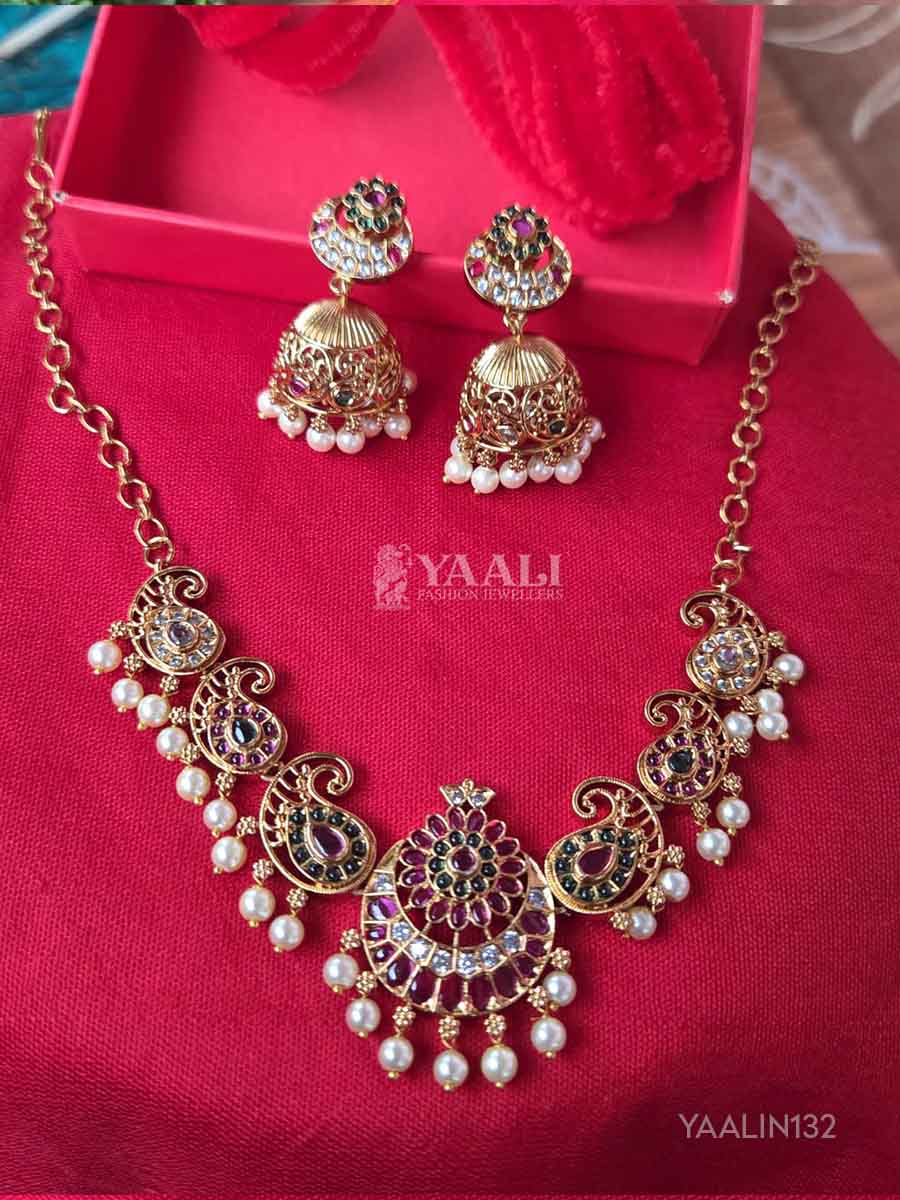 Kunthan neklace 